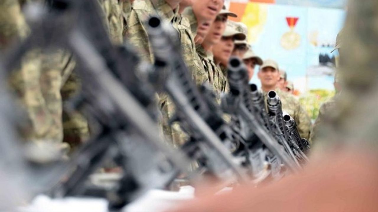 Milli Savunma Bakanı Akar'dan 'bedelli askerlik' açıklaması
