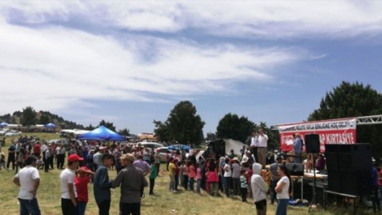 8. Helete Kiraz Yaylası Festivali Yapıldı