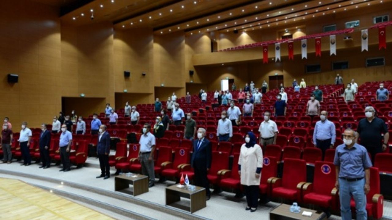 Kahramanmaraş'ta "15 Temmuz" konulu konferans düzenlendi.