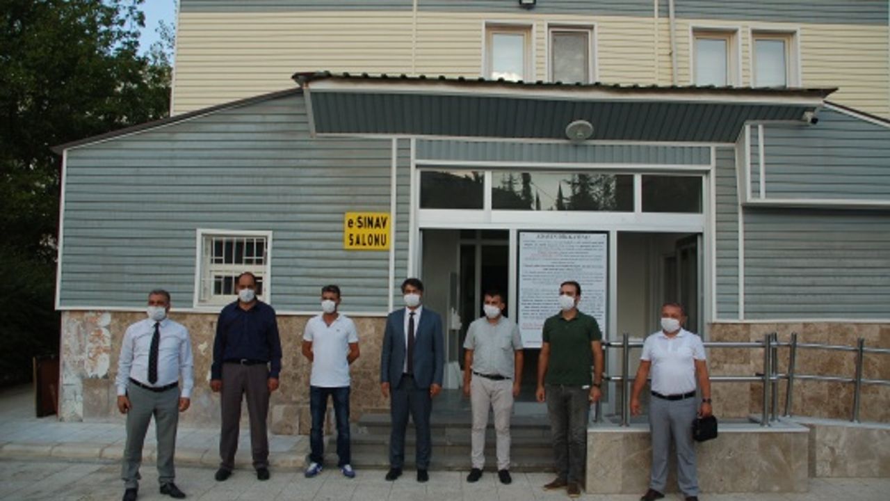 Afşin'de e-sınav merkezi hizmete açıldı