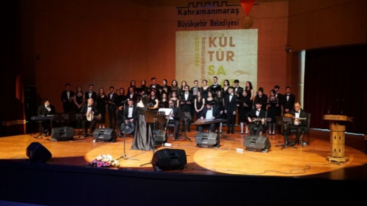 Türk Sanat Müziği Konserine Yoğun İlgi