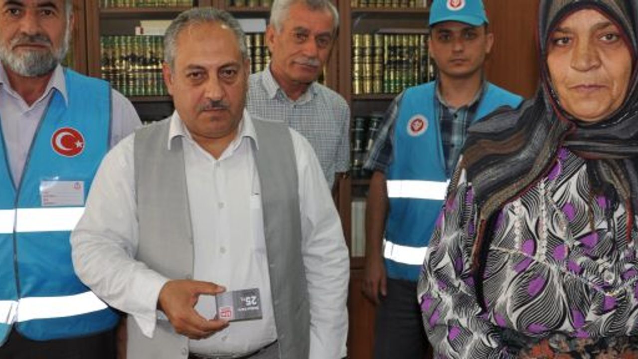  İhtiyaç Sahibi Ailelere 280 Adet Gıda Yardım Kartı Dağıtıldı