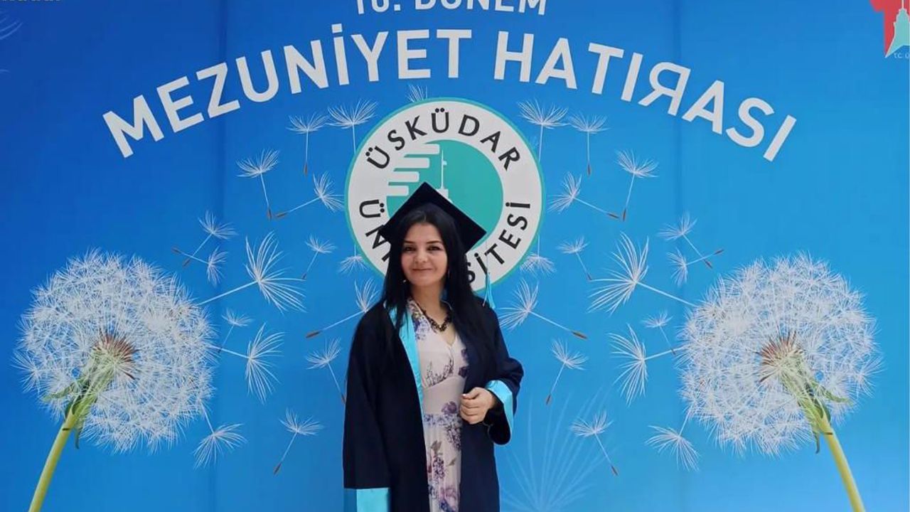 42 yaşında Üsküdar Üniversitesinde 3 program bitirdi