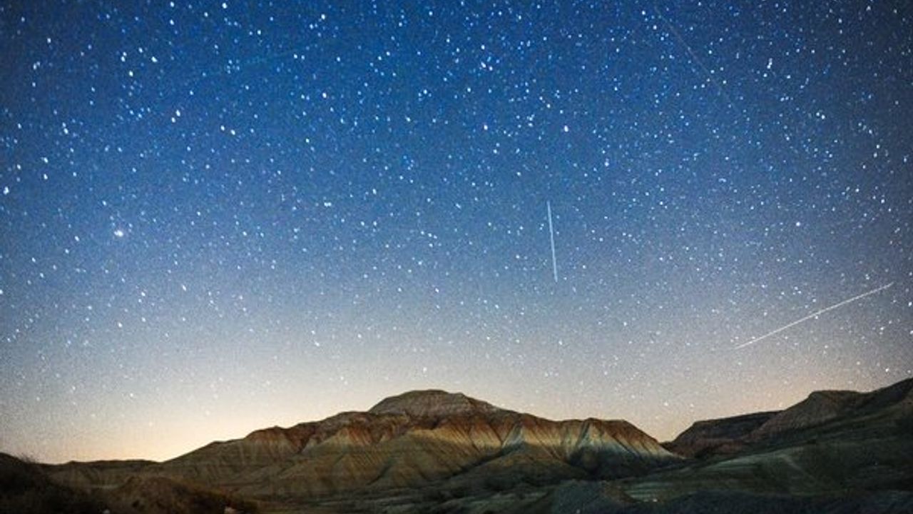 Yılın En Etkileyici Meteor Yağmuru: Perseid Ne Zaman İzlenebilir?