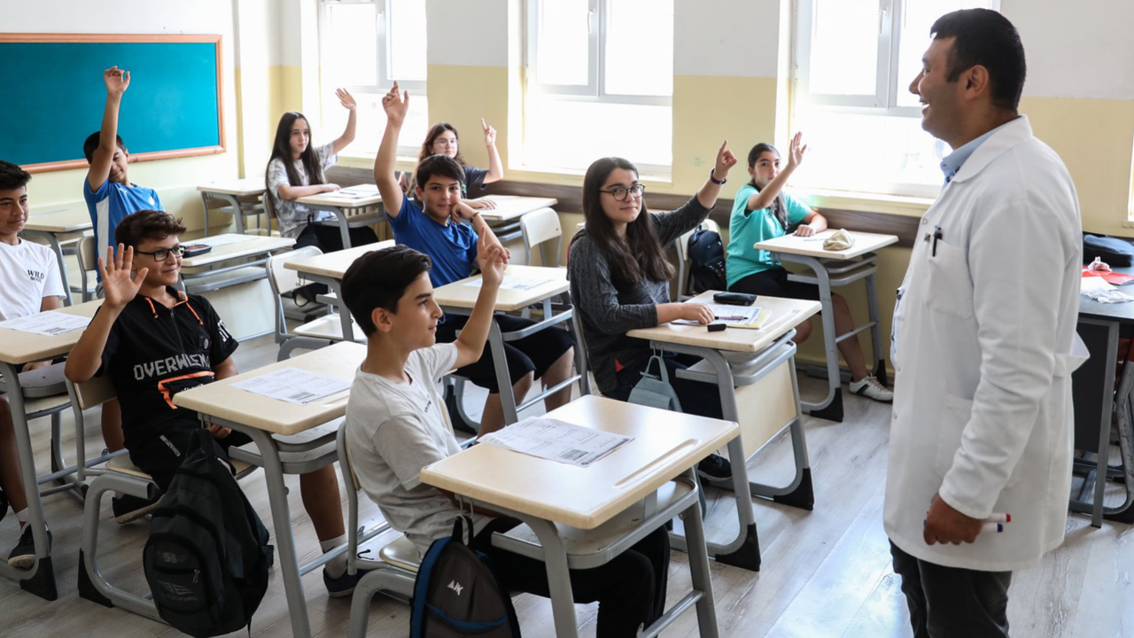 MEB'in Destekleme Ve Yetiştirme Kurslarında Özel Okul Öğretmenleri De Görev Alabilecek