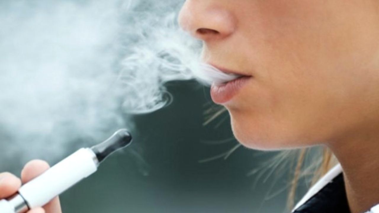 Elektronik Sigara Kullanımı Ortaokul Çağına Kadar Düştü