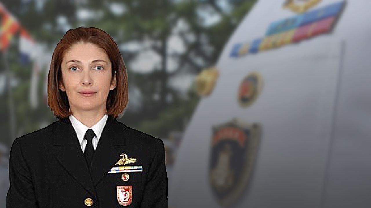 NATO'dan Türkiye'nin İlk Kadın Amirali Fırat'a Tebrik