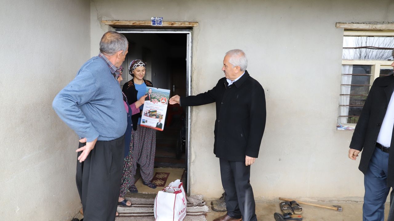 Andırın Belediyesi Kuduz Karantinası Olan Mahallere Gıda Yardımı Yaptı 
