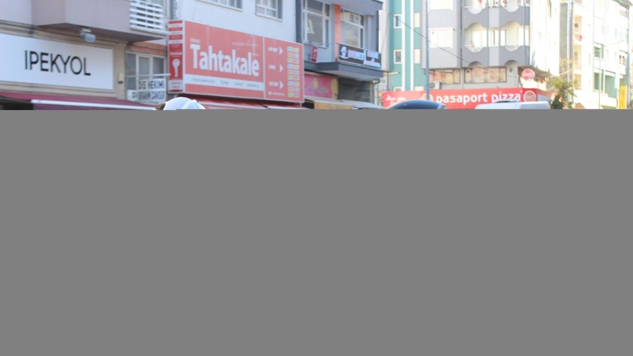 Burdur'da jandarma ve polisten sürücülere bilgilendirme ve denetim