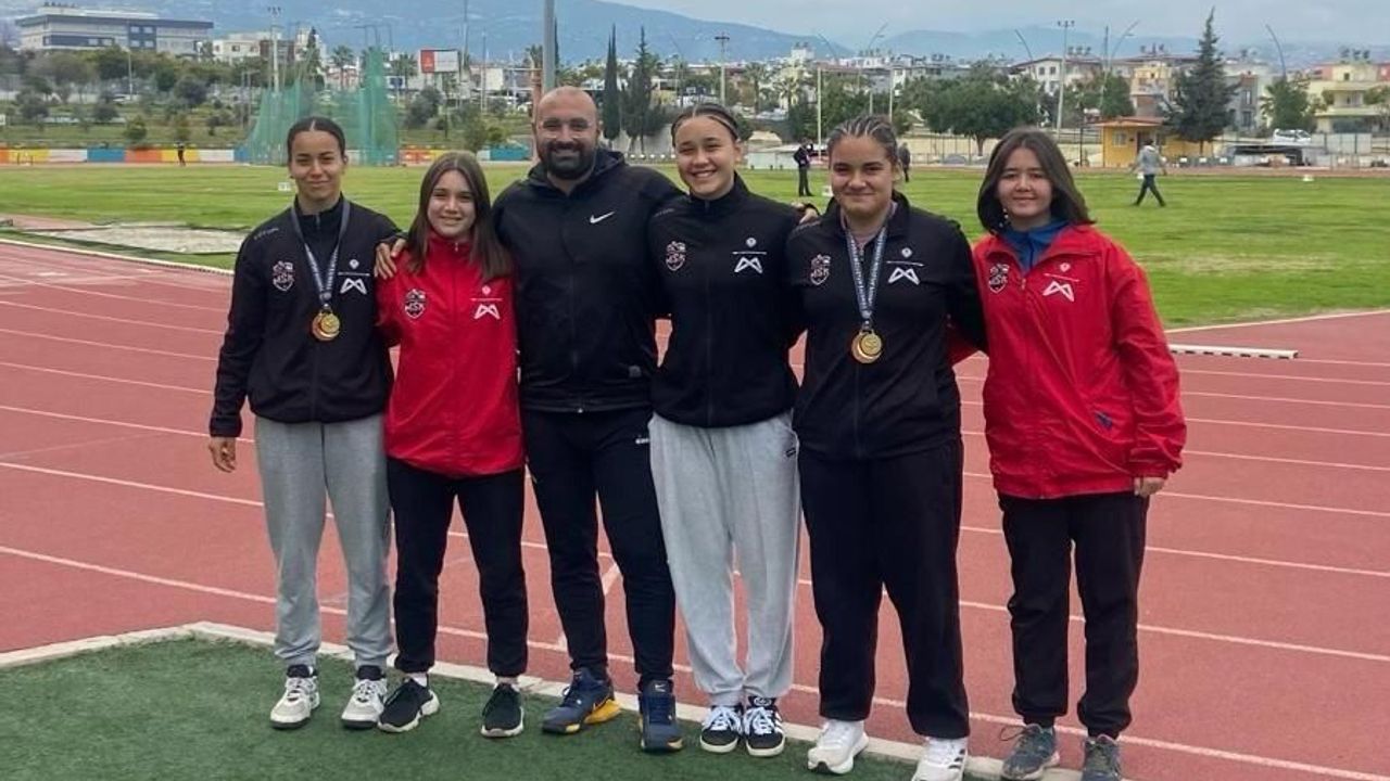 ’Kır Çiçekleri’, Seyfi Alanya Atmalar Şampiyonası’nda 2 dalda Türkiye ...