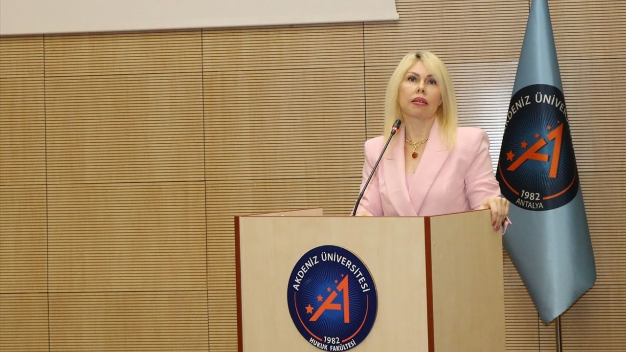 Akdeniz Üniversitesinde "Dış Kaynaklı Öğrenci Projeleri Çalıştayı" düzenlendi