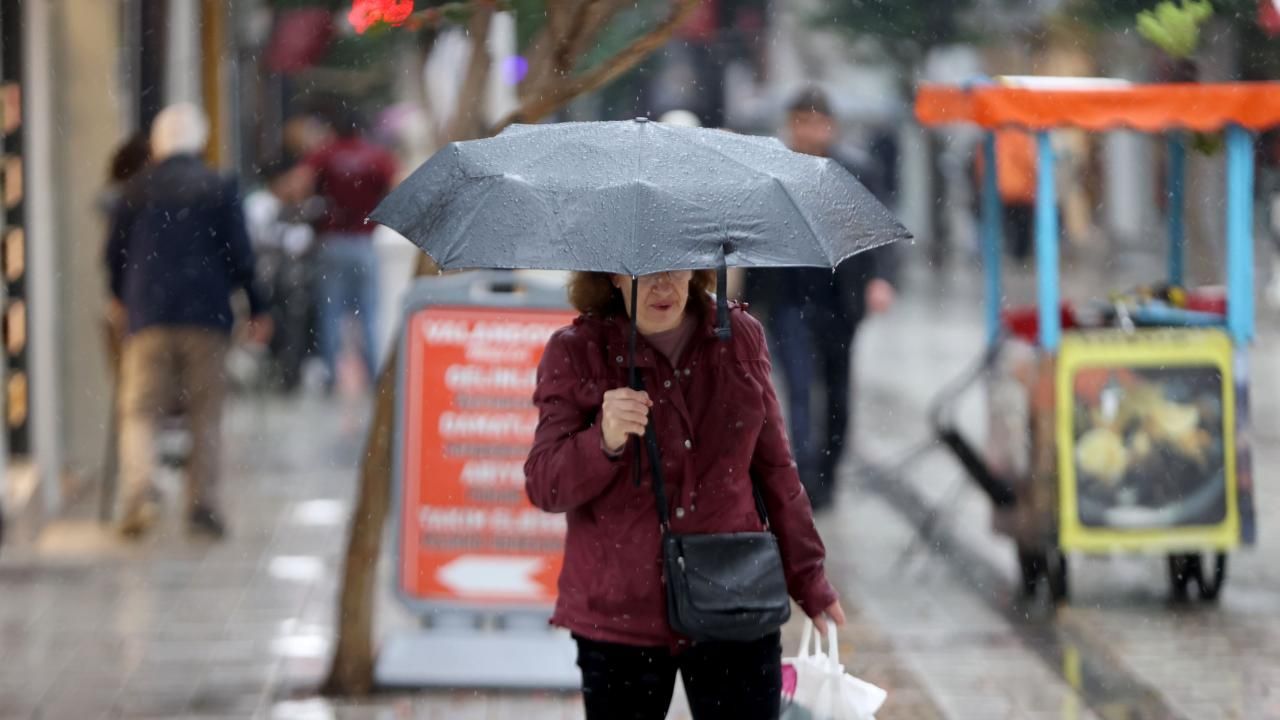 10 il için "sarı" uyarı: Kuvvetli yağışa dikkat