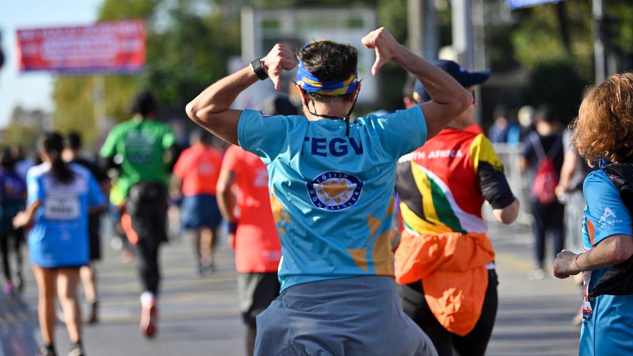 47. İstanbul Maratonu’nda TEGV koşucuları adımlarını çocuklar için atacak