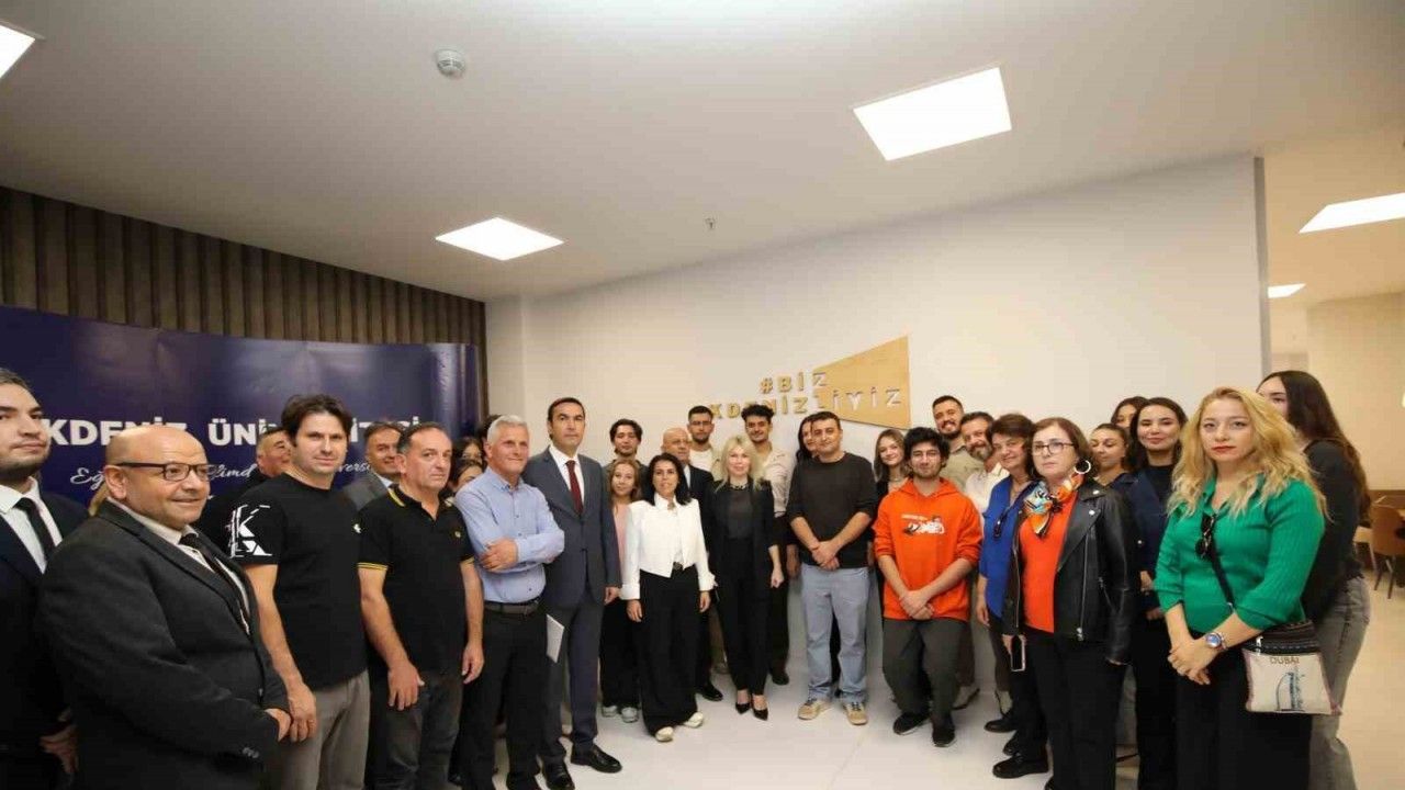 Akdeniz Üniversitesi Kütüphanesi yüzde 30 büyüdü