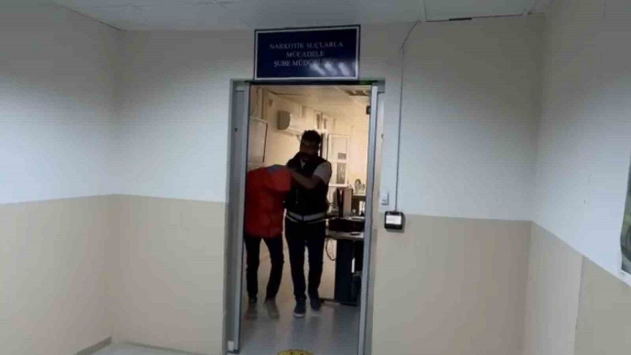 Hatay’da 11 yıl hapis cezası ile aranan uyuşturucu taciri tutuklandı