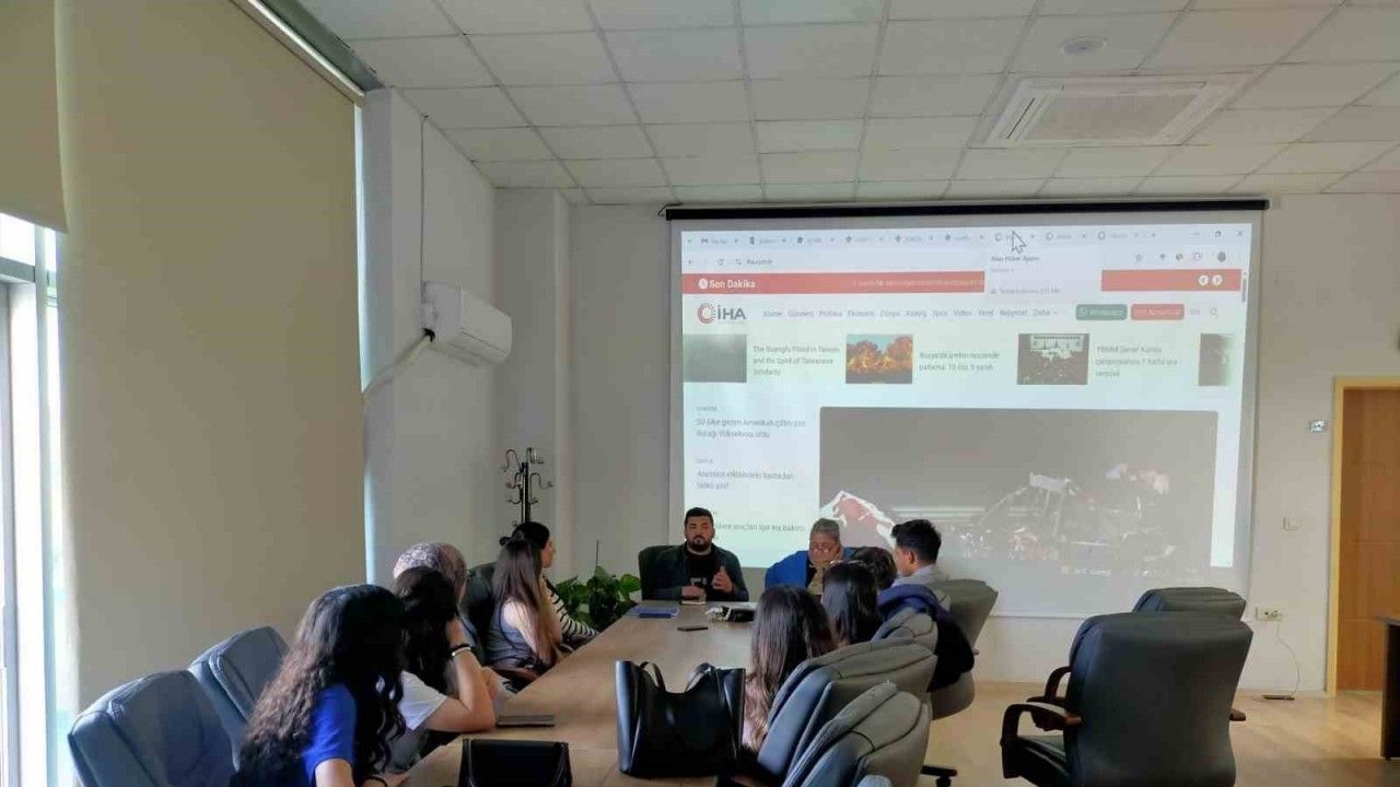 İHA Hatay Bölge Müdürü, genç iletişimcilerle bir araya geldi