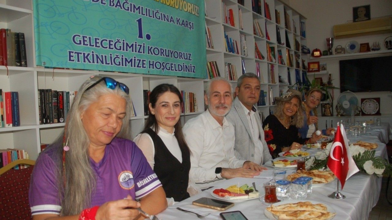 Mersin’de bağımlılığa karşı pedallar gelecek için dönecek