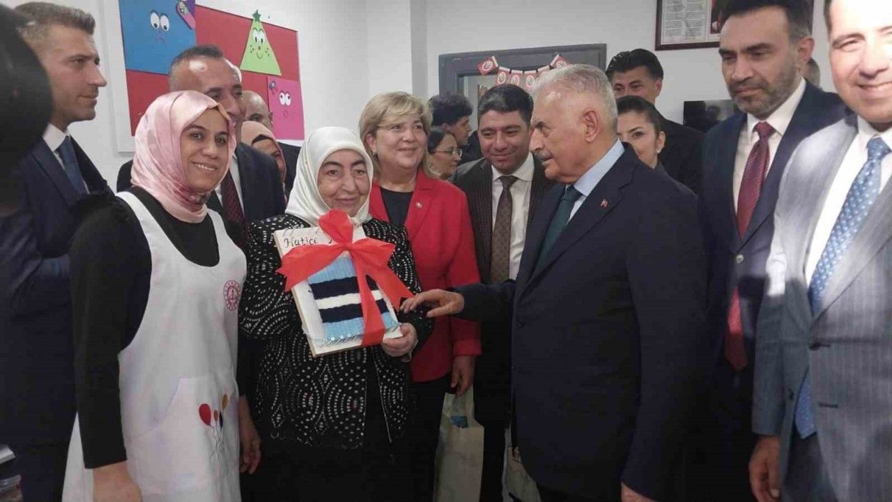 Mersin’de "Kızılay Anaokulu" Binali Yıldırım’ın katıldığı törenle hizmete açıldı