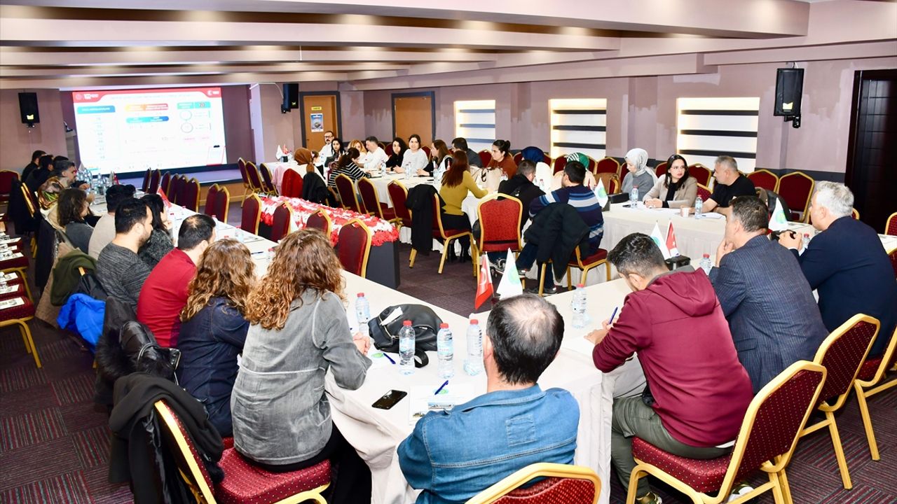 Silifk'de LGS'ye yönelik 'Öğretmen Çalıştayı' başladı