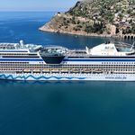 İtalya bayraklı kruvaziyer 'Aida Stella' Alanya Limanı'na demirledi