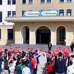 Okul kıyafetlerinde yeni dönem! Arma zorunluluğu geri geldi