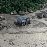 Nepal’de sel felaketi! Dev dalga köyleri yuttu, yüzlerce kişi kayıp