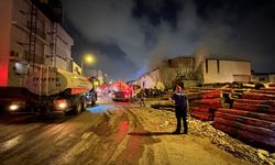Kereste imalathanesinde çıkan yangın söndürüldü