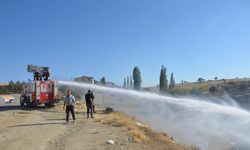 Afşin'de Örtü yangını korkuttu