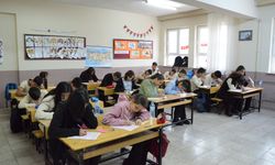 Afşin Belediyesi'nden Sınavlara Hazırlanan Öğrencilere Destek