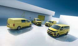 Opel, hafif ticari aracı Vivaro'yu yeniledi