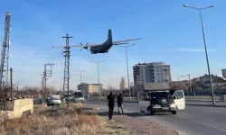 Kayseri'de Askeri Eğitim Uçağı Acil İniş Yaptı! Uçak Hasar Aldı