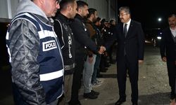 Osmaniye Valisi Yılmaz, yeni yıla görevi başında girecek olan personeli ziyaret etti
