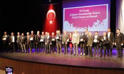 Kahramanmaraş Büyükşehir Gazeteciler Cemiyeti’ne ödül