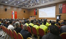 Antalya'da otobüslerde emniyet kemeri kullanımına yönelik bilgilendirme toplantısı yapıldı