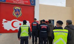Demre'de "kasten adam öldürme" suçundan aranan 2 kişi yakalandı