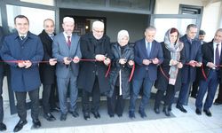 Hatay'da Narlıca Deprem Şehitleri Camisi ibadete açıldı