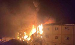 Elbistan'da işçilerin kaldığı konteynerlerde yangın: 11 yaralı
