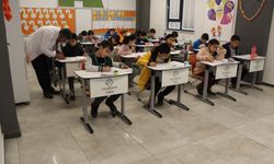 165 Bin Öğrenci Bahçeşehir Kolejli Olmak İçin Sınava Girdi