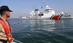 Antalya'da denizi kirleten bir tekneye 464 bin 585 lira ceza kesildi