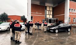 Gaziantep'te kaçak göçmen organizatörü operasyonu: 3 gözaltı