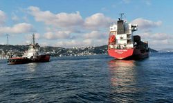 İstanbul Boğazı'nda iki gemi çarpıştı