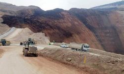 Erzincan'da maden çöktü: Göçük altında kalan işçiler var