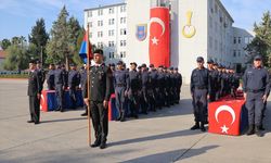 Adana'da eğitimlerini tamamlayan acemi erler yemin etti