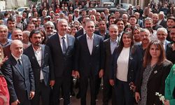 AK Parti Sözcüsü Ömer Çelik, Adana'nın ilçelerinde partililerle buluştu: