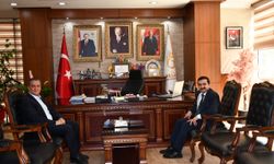 Kaymakam Yılmaz'dan, Belen Belediye Başkanı Gül'e hayırlı olsun ziyareti