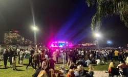 Portakal Çiçeği Karnavalı'nda şarkıcı Emircan İğrek konser verdi