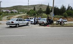 Afşin’de Maddi Hasarlı Trafik Kazası