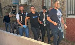 Antalya'da 25 adrese eş zamanlı uyuşturucu operasyonu düzenlendi