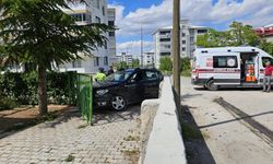 Afşin’de Trafik Kazası: Evin Bahçesine Girdi
