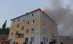 Kahramanmaraş'ta okul çatısında yangın